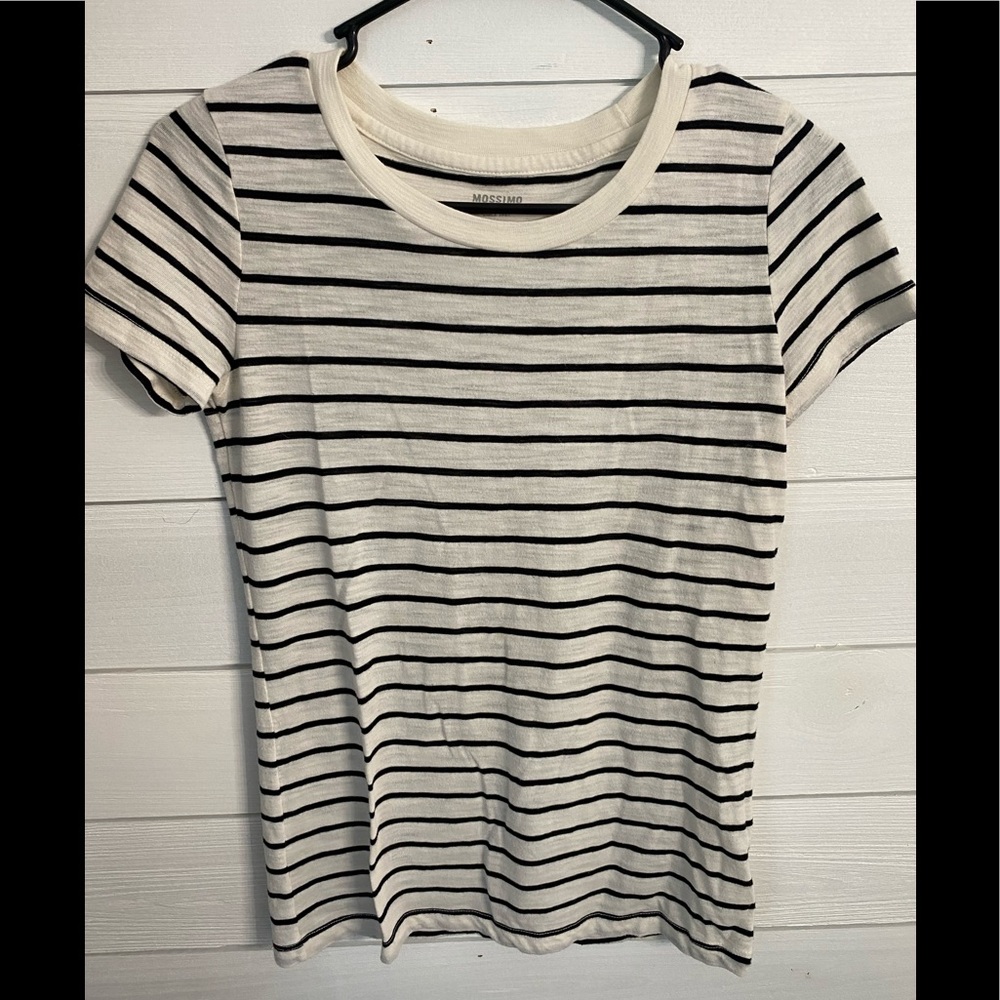 Mossimo Short Sleeve Top